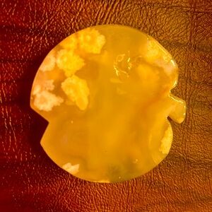 Great for all teachers a flower agate apple!